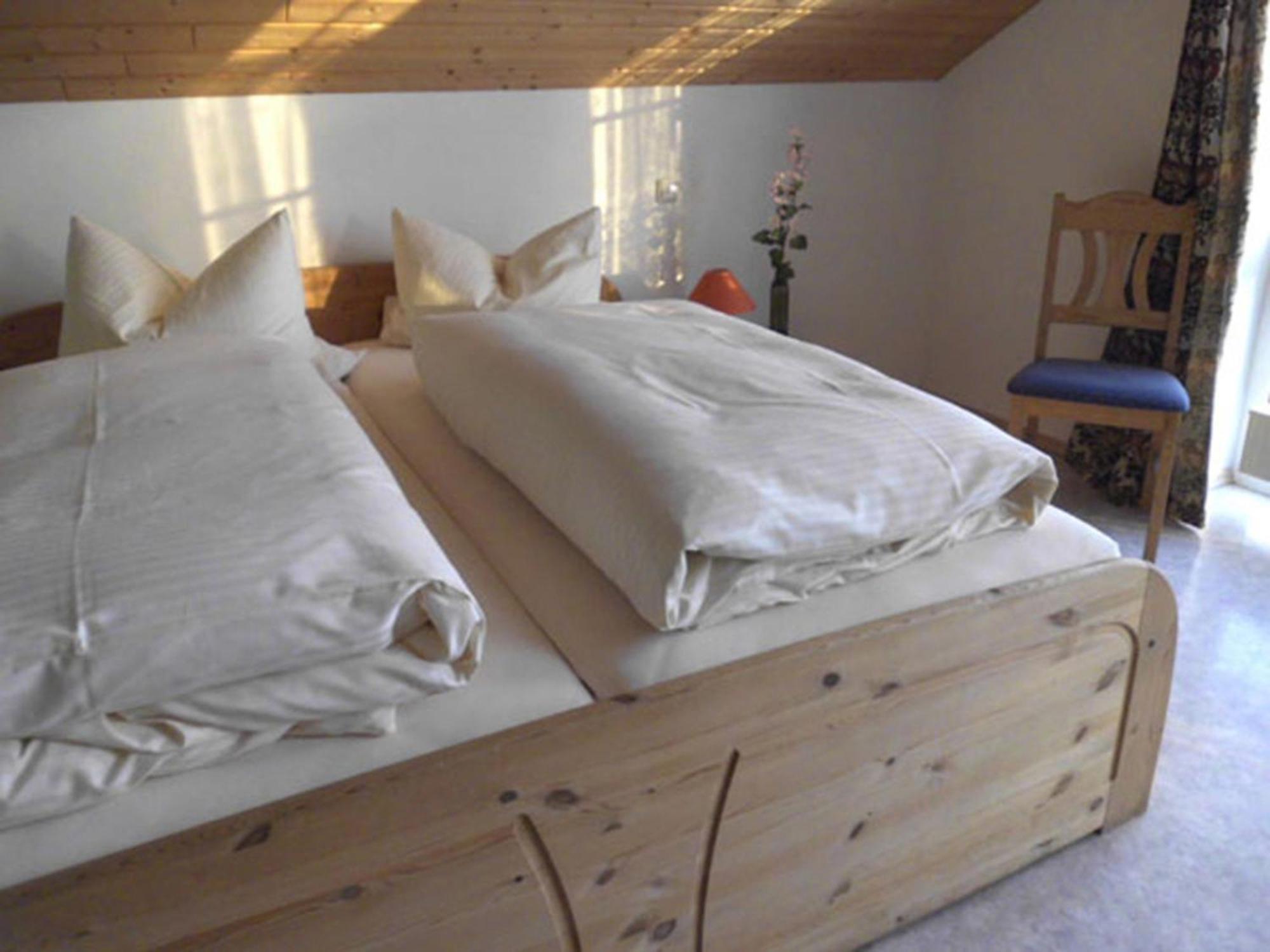 Gaestehaus Am Rathaus, Mehrbettzimmer 1 Hohenpeissenberg Bagian luar foto